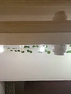 Kitty Bms  online show from 12-17-25, 06:57