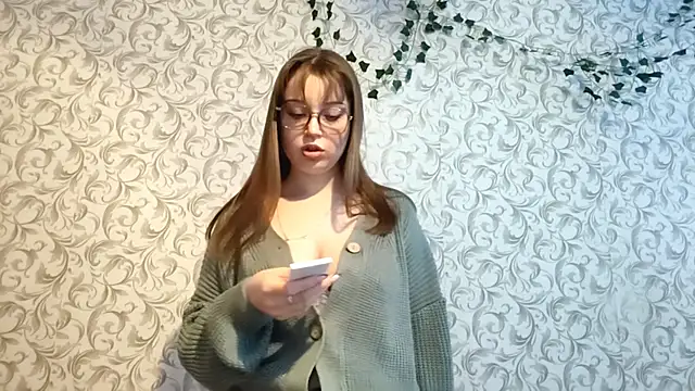 Lilidreamsy online show from 12-14-25, 09:15