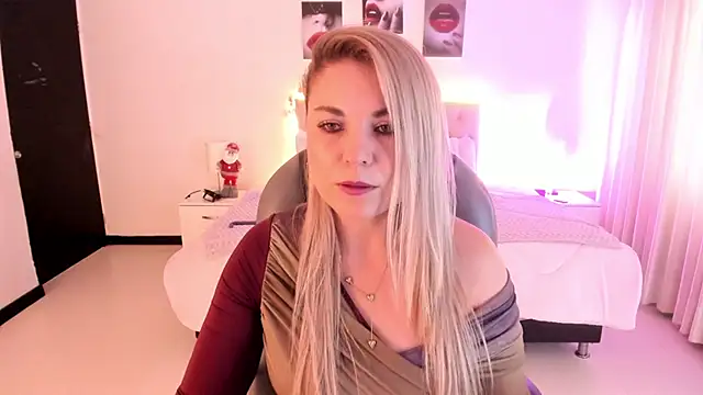 Violeta Hotter online show from 11-30-25, 11:22