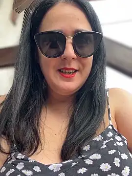 Snapshot of Mary_kansas_bbw chatting on 05-08-26, 02:21 Mary kansas bbw online show from 05-08-26, 02:21