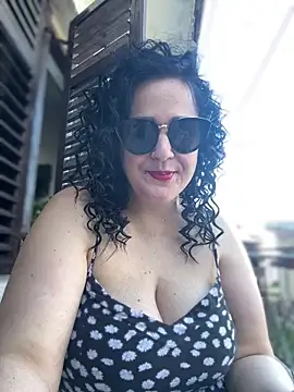 Snapshot of Mary_kansas_bbw chatting on 05-04-26, 03:37 Mary kansas bbw online show from 05-04-26, 03:37