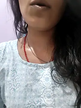 Snapshot of Dil-se-queen-321 chatting on 06-29-26, 01:00 Dil-se-queen-321 online show from 06-29-26, 01:00