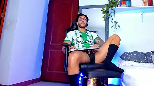 JotaCeliz online show from 01-12-26, 11:39