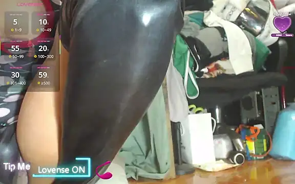 Snapshot of AngelgotDICK chatting on 04-24-26, 09:50 AngelgotDICK online show from 04-24-26, 09:50