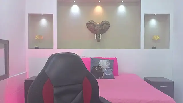 Antonella mc online show from 02-24-26, 12:28