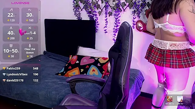 dulcinea77gp online show from 04-18-26, 03:53