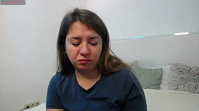 Leona Rae online show from 01-12-26, 07:48