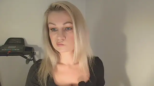 Sweet Eira online show from 01-18-26, 03:59