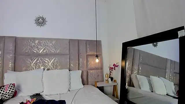 Ambar85 online show from 01-06-26, 03:21