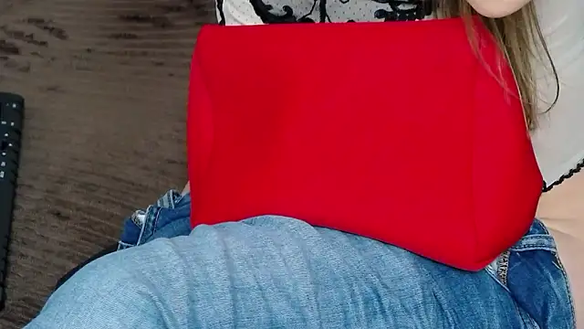 Brandy Gem online show from 01-31-26, 07:23