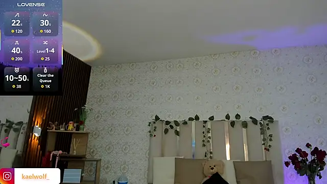 Snapshot of kaelwolf_tay chatting on 02-06-26, 07:10 kaelwolf tay online show from 02-06-26, 07:10