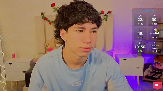 kaelwolf tay online show from 04-09-26, 07:31