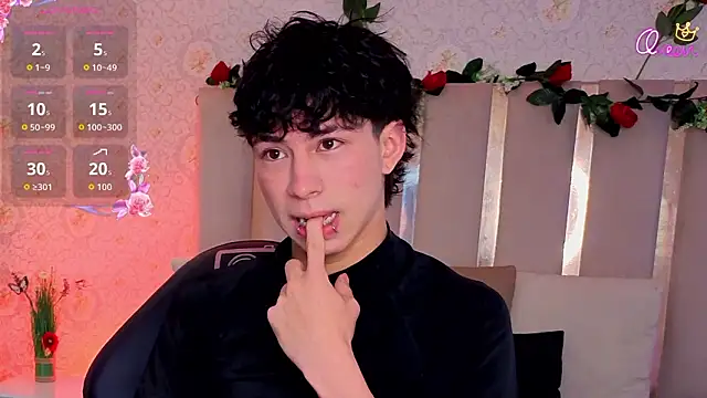 Snapshot of kaelwolf_tay chatting on 02-23-26, 07:03 kaelwolf tay online show from 02-23-26, 07:03