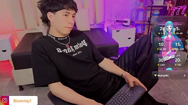 kaelwolf tay online show from 03-21-26, 07:40