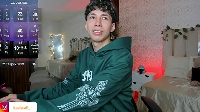 Snapshot of kaelwolf_tay chatting on 02-05-26, 07:21 kaelwolf tay online show from 02-05-26, 07:21