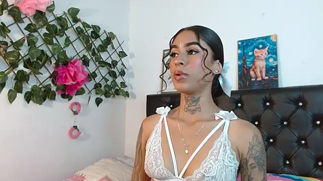 Ameliejoness  online show from 02-12-26, 06:29