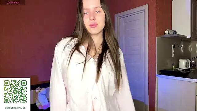 SanoraVillnave online show from 02-04-26, 07:09