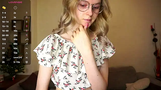 ToyaPletz online show from 02-10-26, 07:35