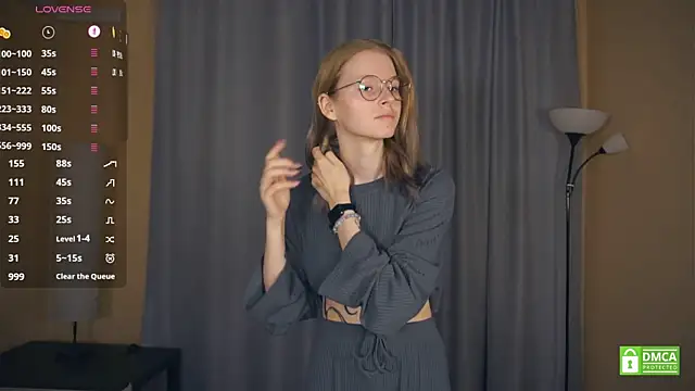 ToyaPletz online show from 12-19-25, 06:21