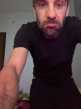 Malvino1934 online show from 12-21-25, 02:19