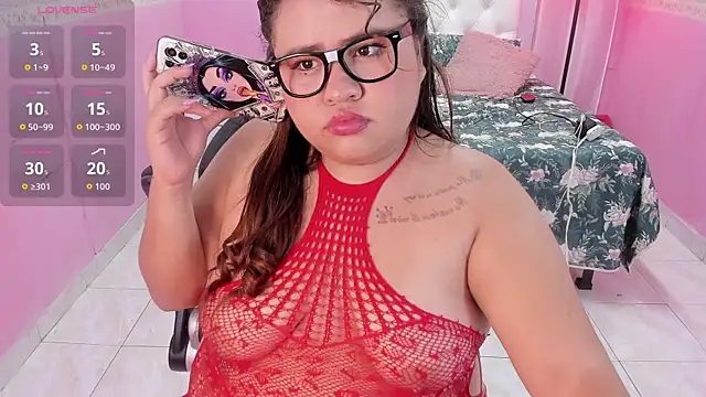 Danna Keys online show from 05-09-26, 05:49