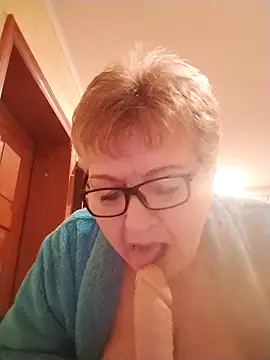 MillanaOcean online show from 11-27-25, 04:40