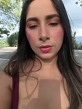 Snapshot of Catalina_ramos chatting on 05-22-26, 09:24 Catalina ramos online show from 05-22-26, 09:24