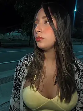 Snapshot of Catalina_ramos chatting on 06-07-26, 06:29 Catalina ramos online show from 06-07-26, 06:29