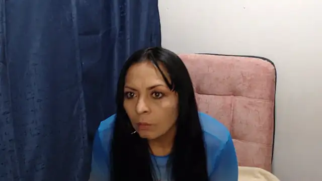 Paolahotty online show from 12-14-25, 10:48