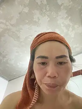 meganmeo online show from 02-20-26, 01:24