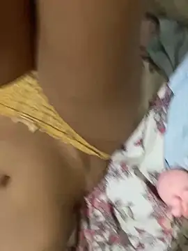 EweXZZ online show from 04-10-26, 05:03