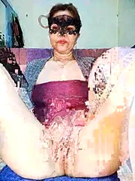 LisantLy online show from 12-15-25, 10:04