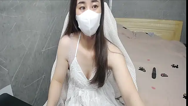 juhi-bae online show from 11-28-25, 02:06