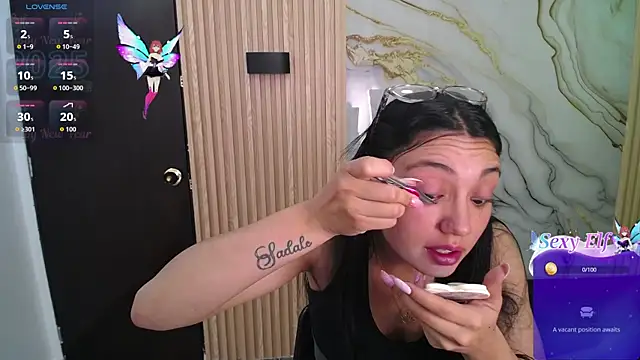  ArianaToro online show from 01-06-26, 01:37