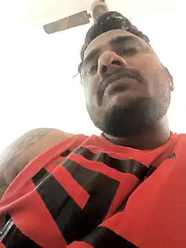 Snapshot of aryaaap chatting on 02-20-26, 06:48 aryaaap online show from 02-20-26, 06:48