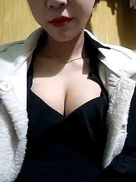 Snapshot of bong-ngo- chatting on 12-01-25, 06:09 bong-ngo- online show from 12-01-25, 06:09