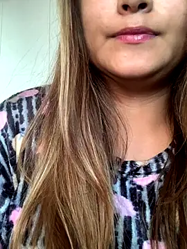 hotladki5 online show from 12-23-25, 10:36