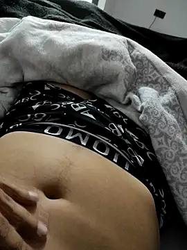 ParejaOcultaXX online show from 11-27-25, 10:32