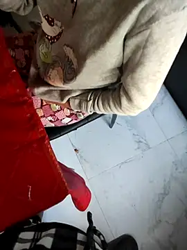 ParejaOcultaXX online show from 11-30-25, 11:33