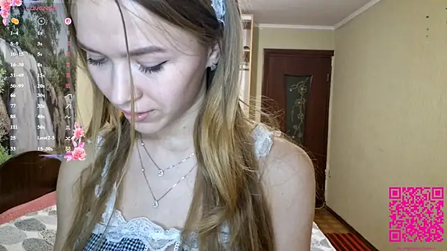 Snapshot of Anie_best chatting on 01-05-26, 05:27 Anie best online show from 01-05-26, 05:27