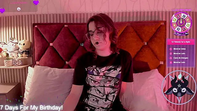 Snapshot of Kiri_Velvet chatting on 05-06-26, 07:51 Kiri Velvet online show from 05-06-26, 07:51
