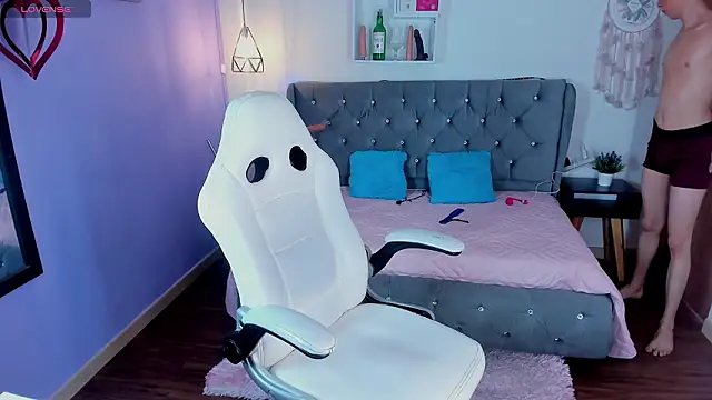 Juaan Diick online show from 02-26-26, 05:24