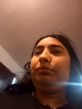 Bizcochitoc4 online show from 12-02-25, 11:23