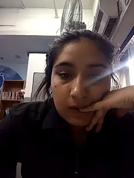 Bizcochitoc4 online show from 02-16-26, 09:56