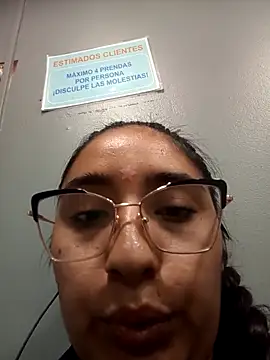 Bizcochitoc4 online show from 04-04-26, 01:50