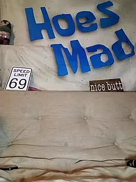 Snapshot of PassionateAboutSex chatting on 02-10-26, 01:04 PassionateAboutSex online show from 02-10-26, 01:04