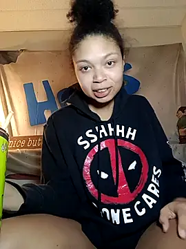 Snapshot of PassionateAboutSex chatting on 02-06-26, 12:17 PassionateAboutSex online show from 02-06-26, 12:17