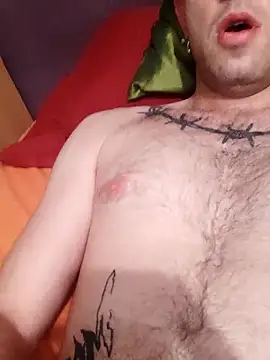 MomentoCaliente00 online show from 11-23-25, 07:35