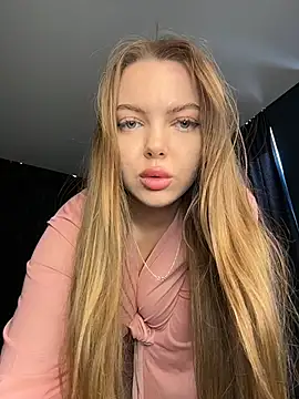 SinCityDoll online show from 06-27-26, 05:02