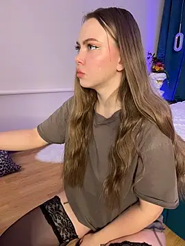 SinCityDoll online show from 03-06-26, 05:13